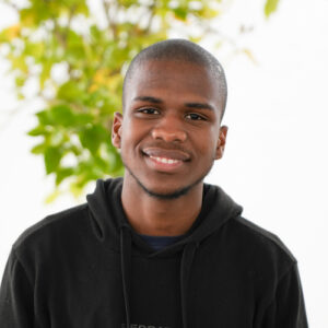 Nikho Chwama headshot
