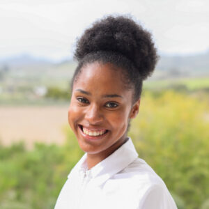Shanique Rajal headshot